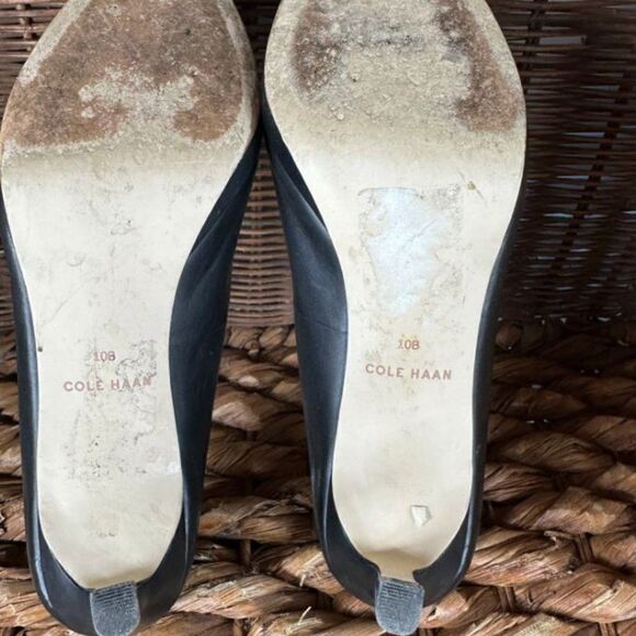 Cole Haan Sz 10 Women's Black Pointed Toe Stiletto High Heels - Picture 7 of 8